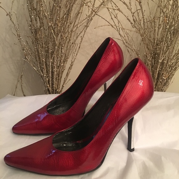 Jessica Simpson Shoes - JS Red Leather Heels✨✨